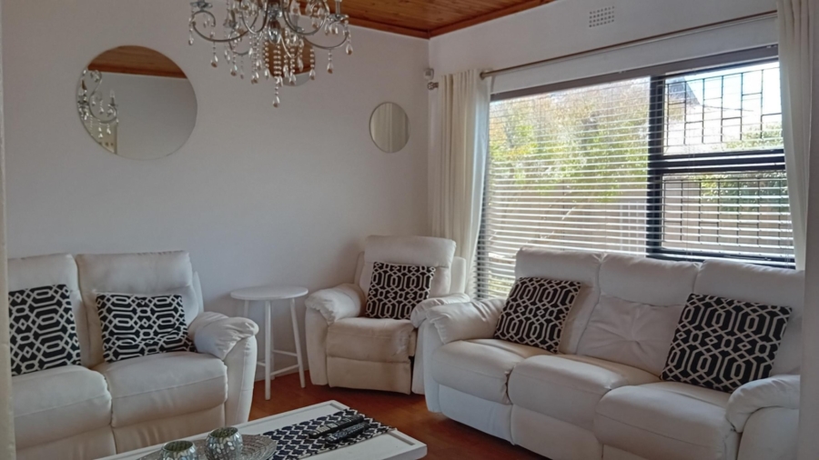 4 Bedroom Property for Sale in Parkersdorp Western Cape